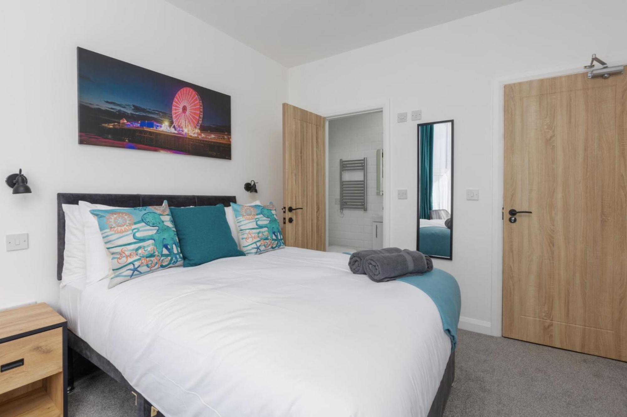 Charles Alexander Short Stay - Thewestern Blackpool, Blackpool